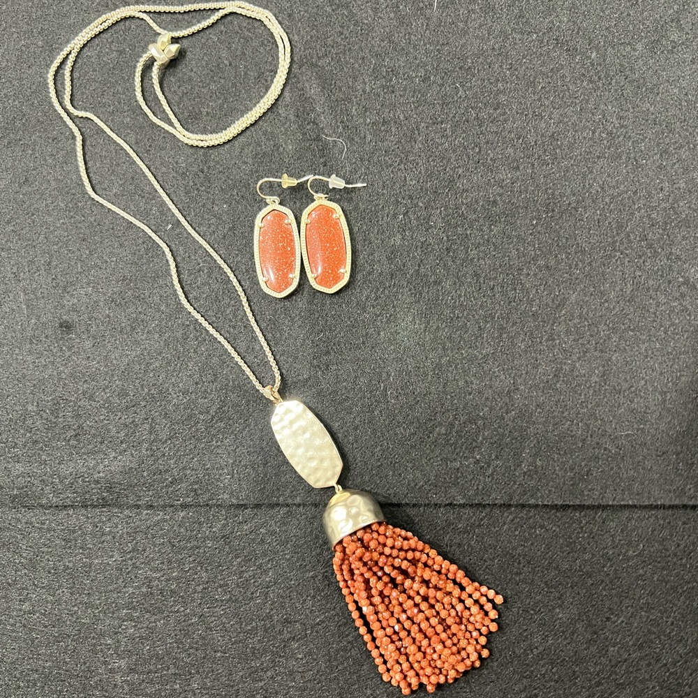 Rust colored Kendra Scott set - Necklace and matching earrings.